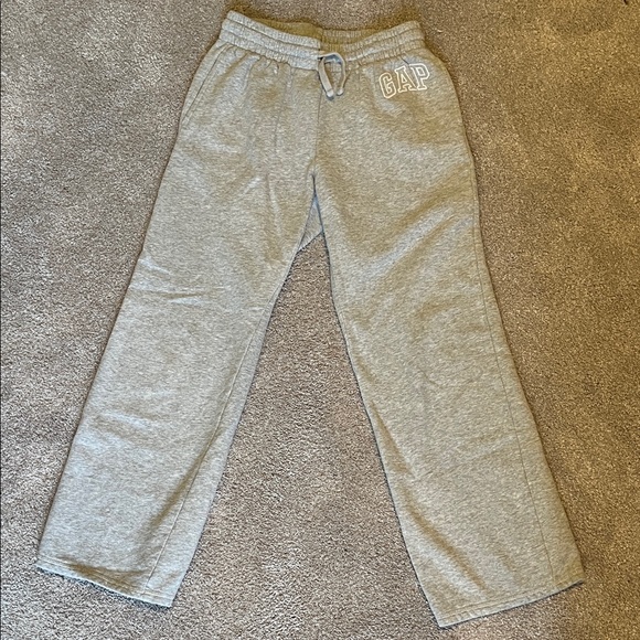 GAP Pants - GAP Heather Gray Women's Joggers